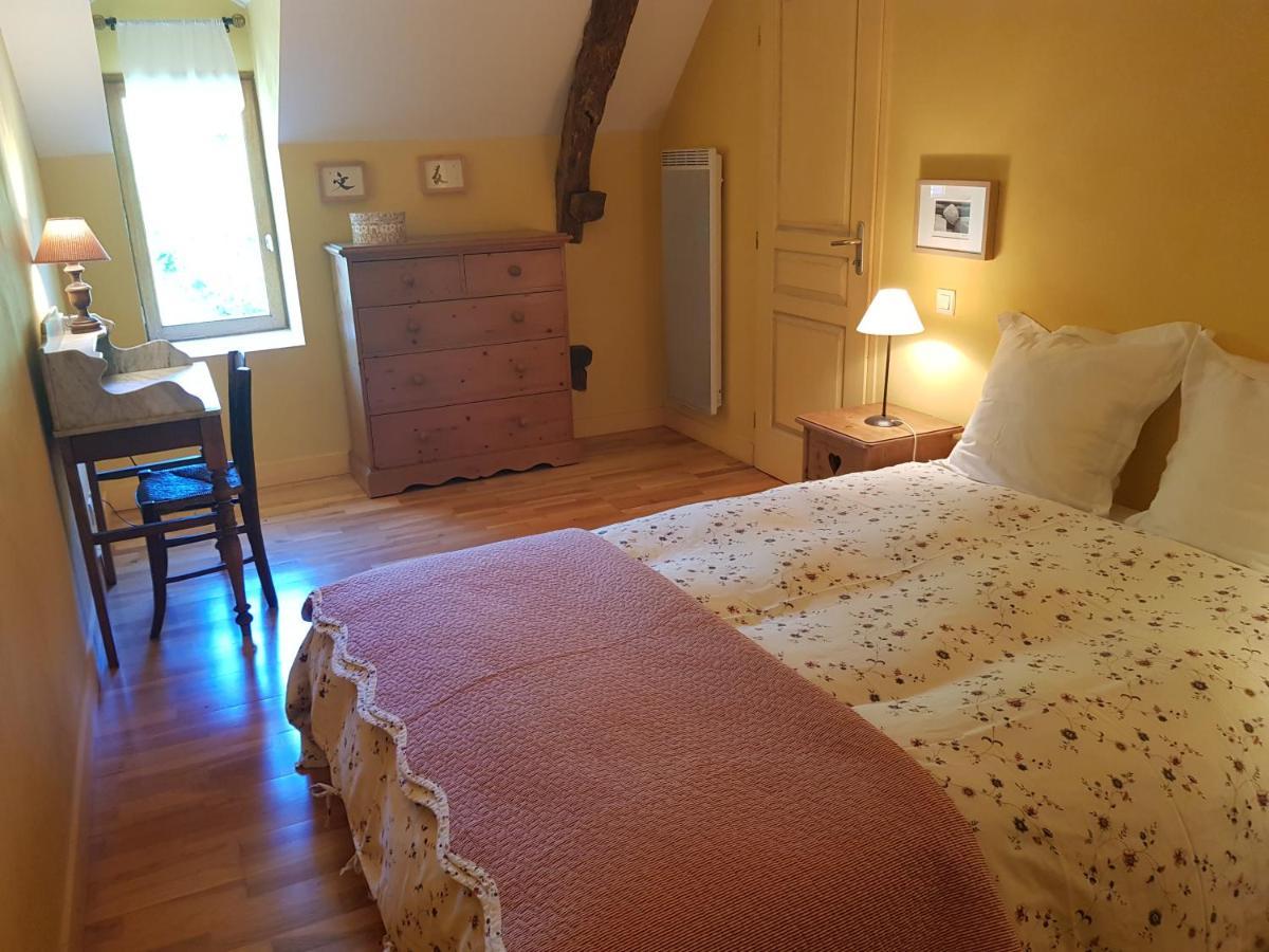 Le Moulin De Jules Et Akasha Bed & Breakfast Murat Eksteriør bilde